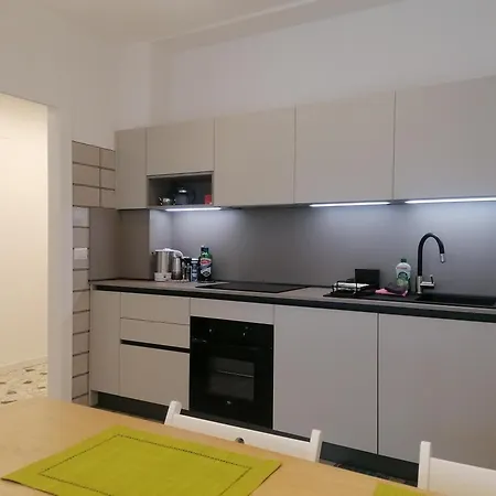 Apartment Lakefront 15